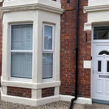 Belford Apartment, Close To Tynemouth Exterior photo